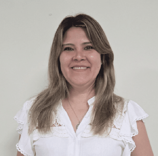 ALEJANDRA OVIEDO